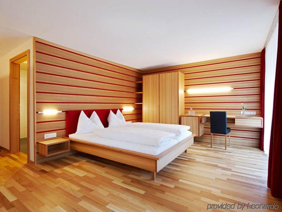 Hotel Kanisfluh Mellau Habitación foto